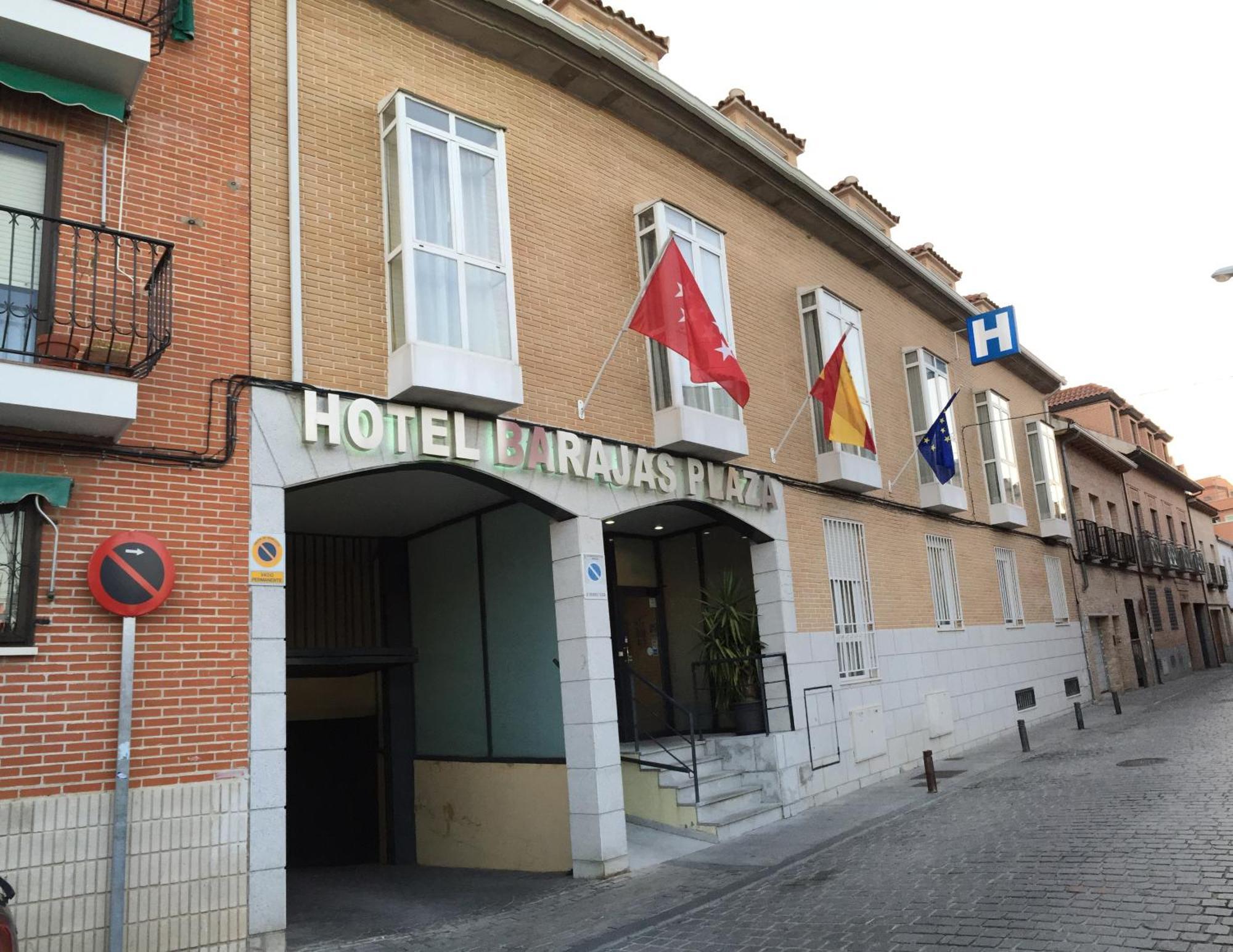 Hotel Barajas Plaza — Фото 2
